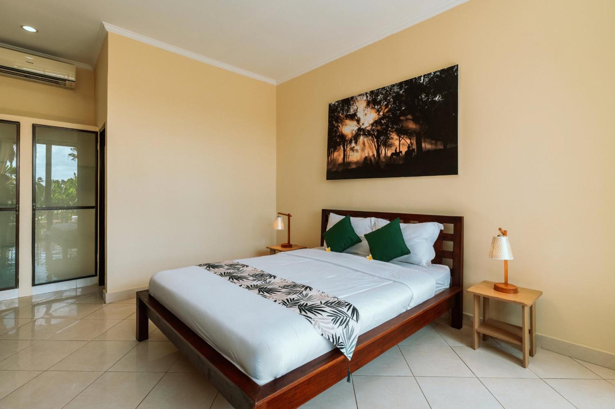 Umah Kita Apartamento Seminyak Exterior foto